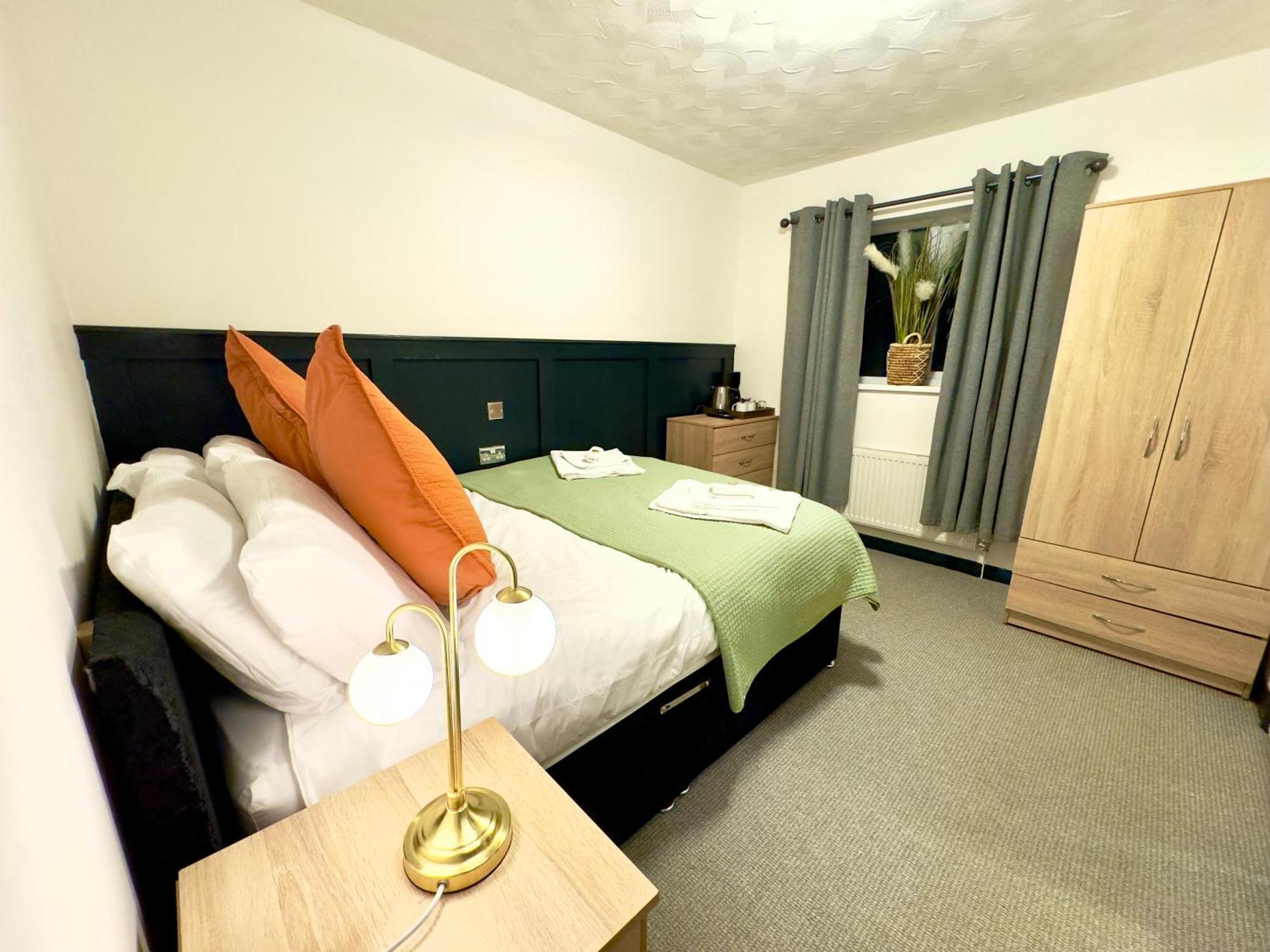Coastal Park Accommodation Llanelli Exterior photo